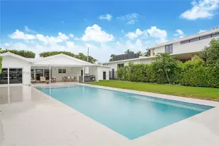 801 NE 76th St, Miami, FL 33138 - Photo 2