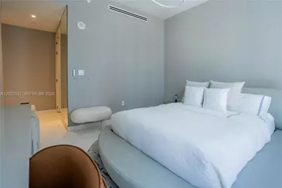 300 Biscayne Boulevard Way #2203C, Miami, FL 33131 - Photo 24