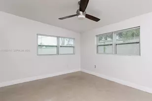 870 NE 182nd St, North Miami Beach, FL 33162 - Photo 38