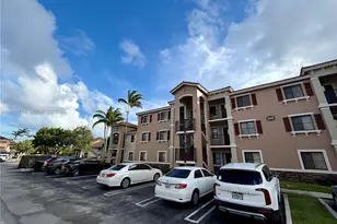 22841 SW 88th Pl, Cutler Bay, FL 33190 - Photo 6