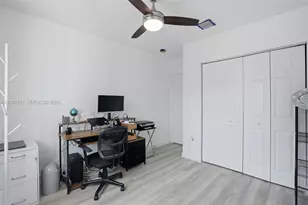 11202 NW 56th St, Doral, FL 33178 - Photo 26