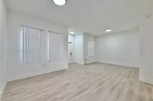 5230 NW 109th Ave, Doral, FL 33178 - Photo 14