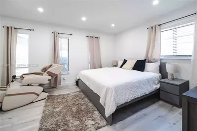 1301 Funston St, Hollywood, FL 33019 - Photo 22