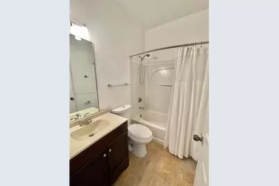 6912 NW 179th St #2043, Hialeah, FL 33015 - Photo 6