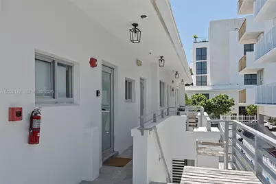 235 18th St, Miami Beach, FL 33139 - Photo 18