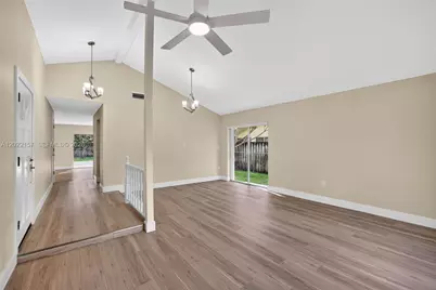 1660 NW 94th Ave, Plantation, FL 33322 - Photo 18