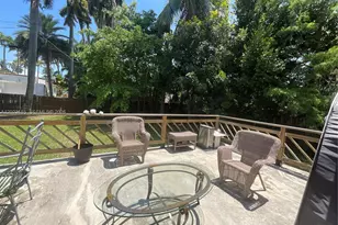1206 Tyler St, Hollywood, FL 33019 - Photo 4
