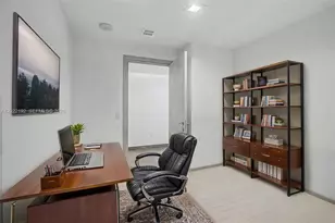 17111 Biscayne Blvd, North Miami Beach, FL 33160 - Photo 20