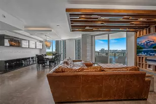 17111 Biscayne Blvd, North Miami Beach, FL 33160 - Photo 12