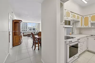 1817 S Ocean Dr #PH-19, Hallandale Beach, FL 33009 - Photo 12
