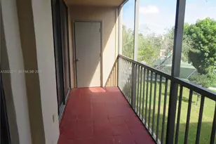 8005 SW 107th Ave, Miami, FL 33173 - Photo 16