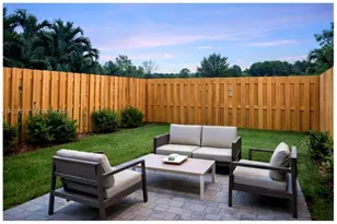 27640 SW 156th Ct, Homestead, FL 33032 - Photo 2