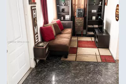 716 NW 4th St, Hallandale Beach, FL 33009 - Photo 2