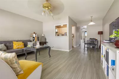 75 Ventnor D #75, Deerfield Beach, FL 33442 - Photo 4