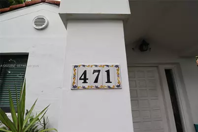 471 NE 53rd St, Miami, FL 33137 - Photo 1