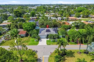 105 NE 28th Ct, Wilton Manors, FL 33334 - Photo 1