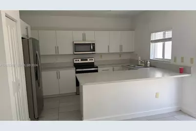 1245 NW 3rd Ln #1245, Florida City, FL 33034 - Photo 8
