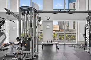 31 SE 5th St, Miami, FL 33131 - Photo 60