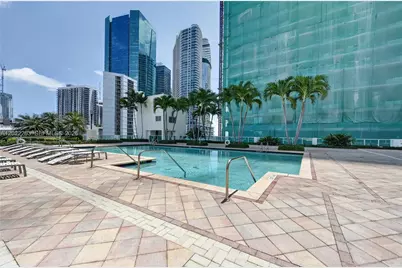 31 SE 5th St #203, Miami, FL 33131 - Photo 68