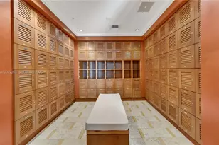 31 SE 5th St, Miami, FL 33131 - Photo 44