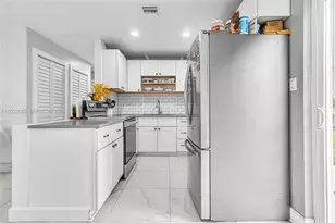 5630 SW 37 Ct, Davie, FL 33314 - Photo 8