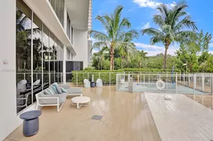 16385 N Biscayne Blvd, North Miami Beach, FL 33160 - Photo 16