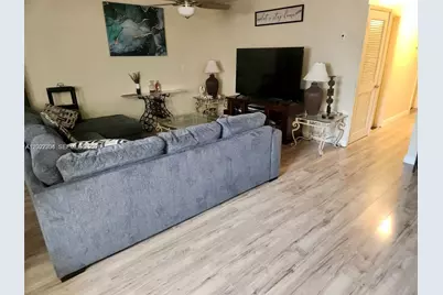 4851 NW 11th Ct, Lauderhill, FL 33313 - Photo 2