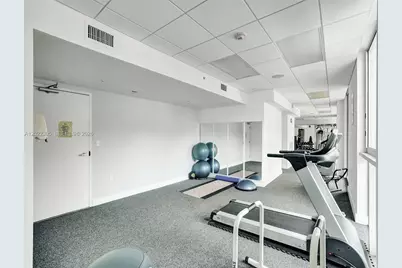 720 NE 62nd St #501, Miami, FL 33138 - Photo 38