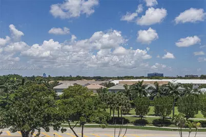 4330 Hillcrest Dr #506, Hollywood, FL 33021 - Photo 6