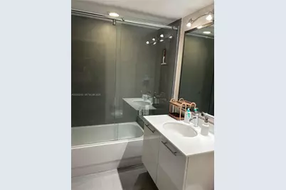 92 SW 3rd St #3703, Miami, FL 33130 - Photo 20