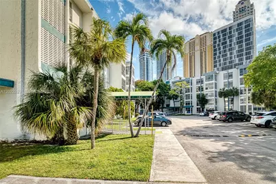 200 177th Dr #519, Sunny Isles Beach, FL 33160 - Photo 30
