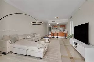 185 SW 7th St, Miami, FL 33130 - Photo 8