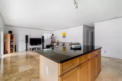 2881 NE 32nd St #111, Fort Lauderdale, FL 33306 - Photo 10