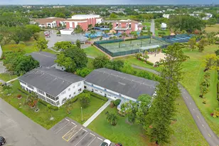181 Lyndhurst L, Deerfield Beach, FL 33442 - Photo 22