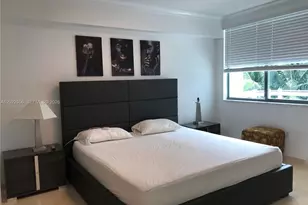 110 Washington Ave, Miami Beach, FL 33139 - Photo 16
