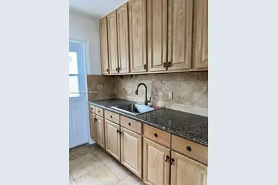 1231 Pennsylvania Ave #9, Miami Beach, FL 33139 - Photo 12