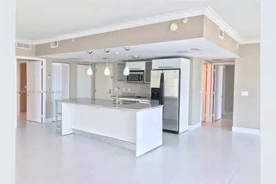 185 SW 7th St #1611, Miami, FL 33130 - Photo 6