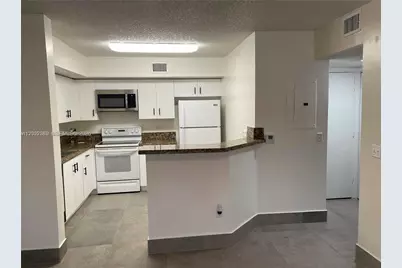 3660 N 56th Ave #609, Hollywood, FL 33021 - Photo 2