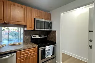 4810 NW 79th Ave, Doral, FL 33166 - Photo 4