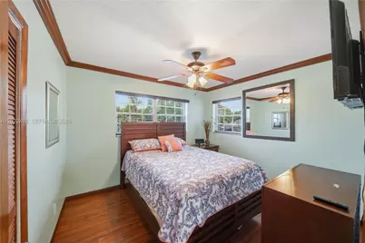 1081 NW 198th St, Miami Gardens, FL 33169 - Photo 16
