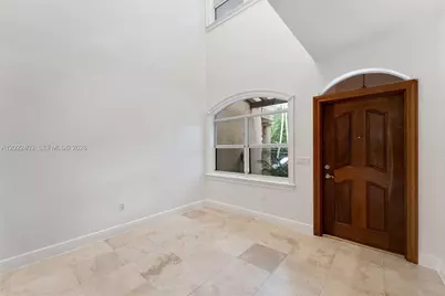 3060 Lime Ct #3060, Miami, FL 33133 - Photo 2
