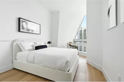 175 SE 25th Rd #1604, Miami, FL 33129 - Photo 12