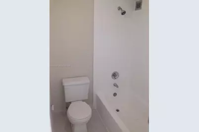 16909 N Bay Rd #520, Sunny Isles Beach, FL 33160 - Photo 10