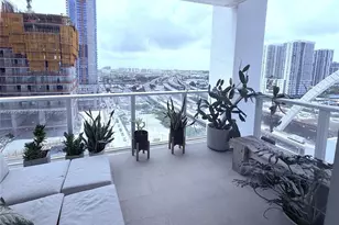 1040 Biscayne Blvd, Miami, FL 33132 - Photo 2