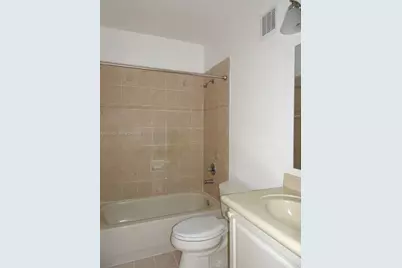 5460 NW 107th Ave #115, Doral, FL 33178 - Photo 28
