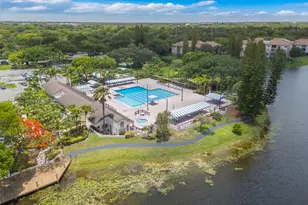 2767 Carambola Cir S, Coconut Creek, FL 33066 - Photo 30