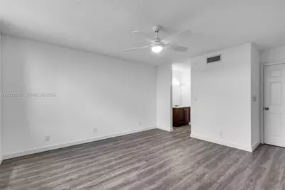2767 Carambola Cir S #402, Coconut Creek, FL 33066 - Photo 18