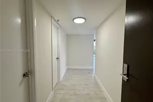 801 N Venetian Dr, Miami, FL 33139 - Photo 6