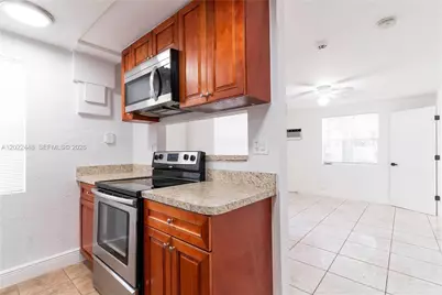 5820 Grant St #Back, Hollywood, FL 33021 - Photo 4