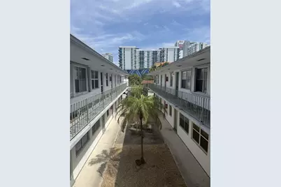 1824 Monroe St #7, Hollywood, FL 33020 - Photo 10